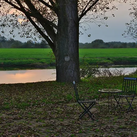 Weserlounge Hessisch Oldendorf